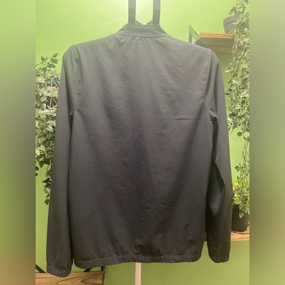 Under Armour run jacket - Picture 2 of 4